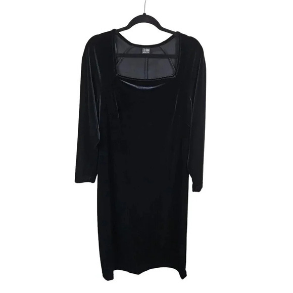 JD Stone Black Velvet Midi Dress Long Sleeve Size Medium Square Neckline - Picture 8 of 8